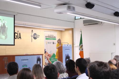 Consejera-Premios-Extremadura-es-futuro
